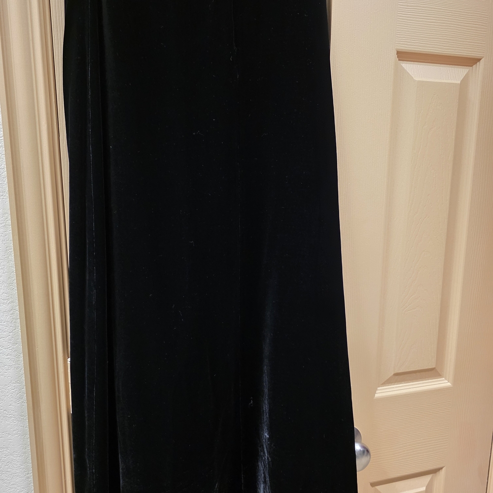 Carmen Marc Valvo Black Maxi Skirt
